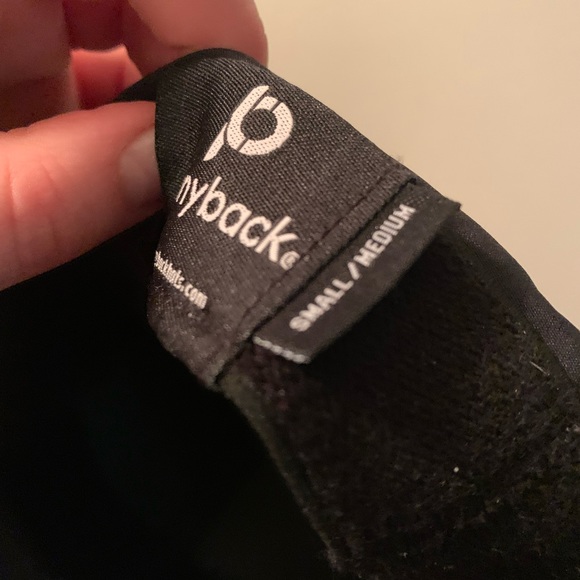 Pony back hat size small medium - Picture 3 of 4